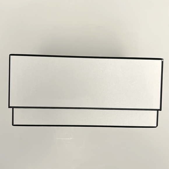 Chanel Box - Picture 2 of 9